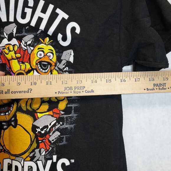 Five Nights At Freddy's Shirt Boy's 8 M Chica Foxy Bonnie Short Sleeve Tee FNAF - Picture 10 of 11